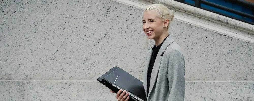 How to Land Your Dream Entertainment Law Intern Position