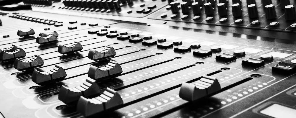 What is a Music Electronics Forum? Connect & Share Ideas