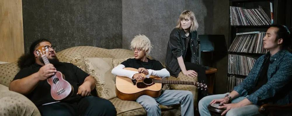 13 Essential Musician Networking Tips for Every Artist