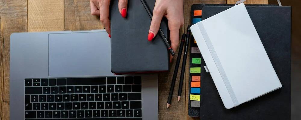 QueryTracker: What It Is and How It Helps Writers